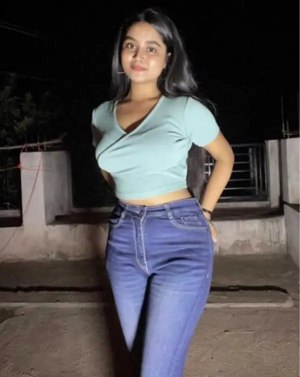 Sexy Palasia call girls, Noida